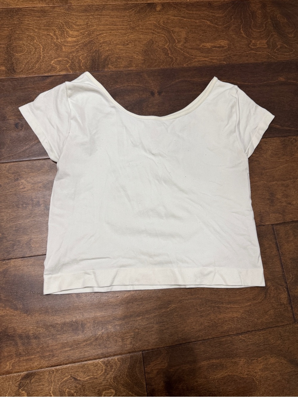 Classic Cream Cropped Scoop Neck Tee
